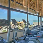 Nayri Life & Spa 408