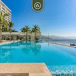 Amazing Apt With Ocean View - King Bed