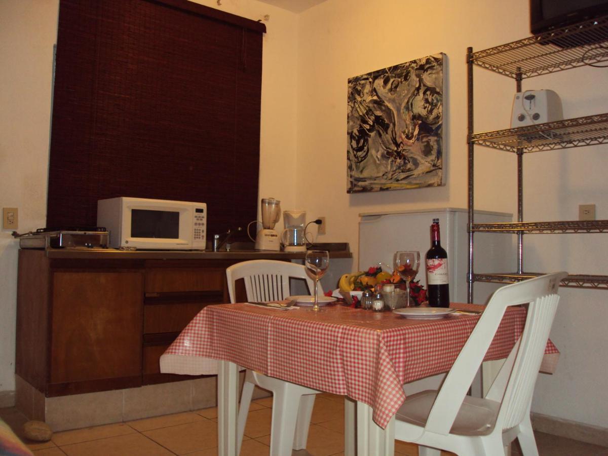 Guest house Vallarta Jr In The Exclusive Zona Romantica Puerto Vallarta