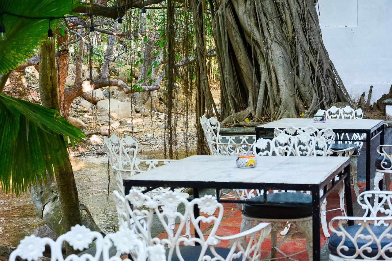Garlands Del Rio Riverside Boutique Bed and breakfast Puerto Vallarta