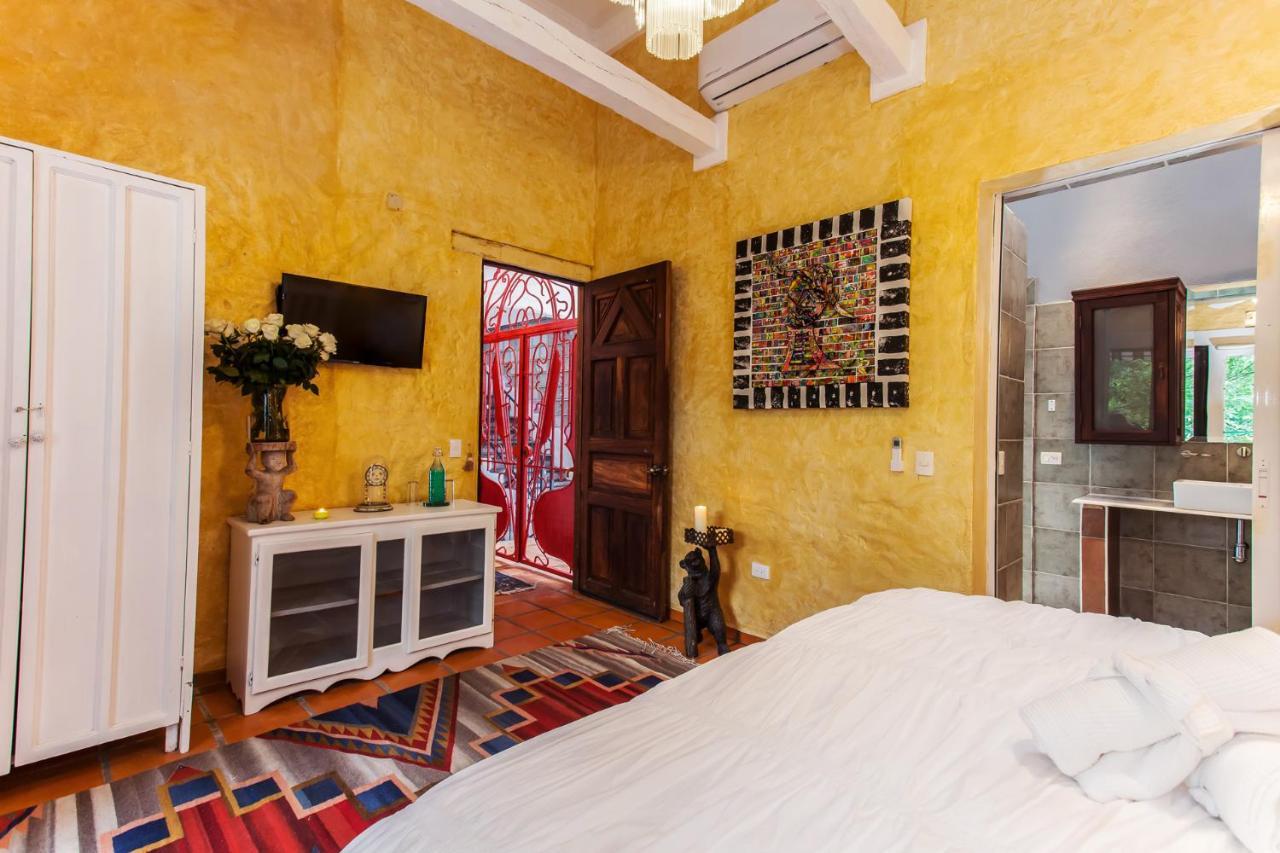 Garlands Del Rio Riverside Boutique Bed and breakfast 4*