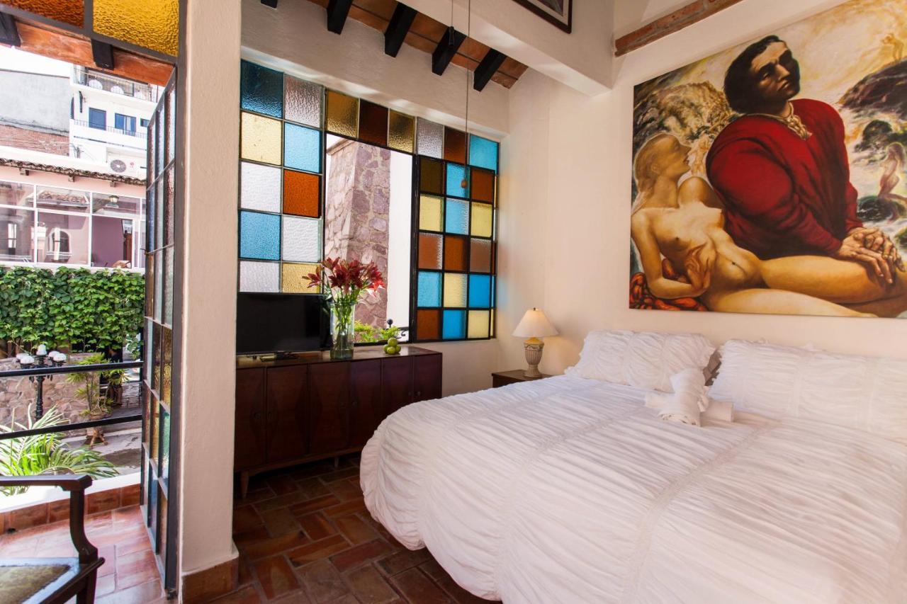 Garlands Del Rio Riverside Boutique Puerto Vallarta