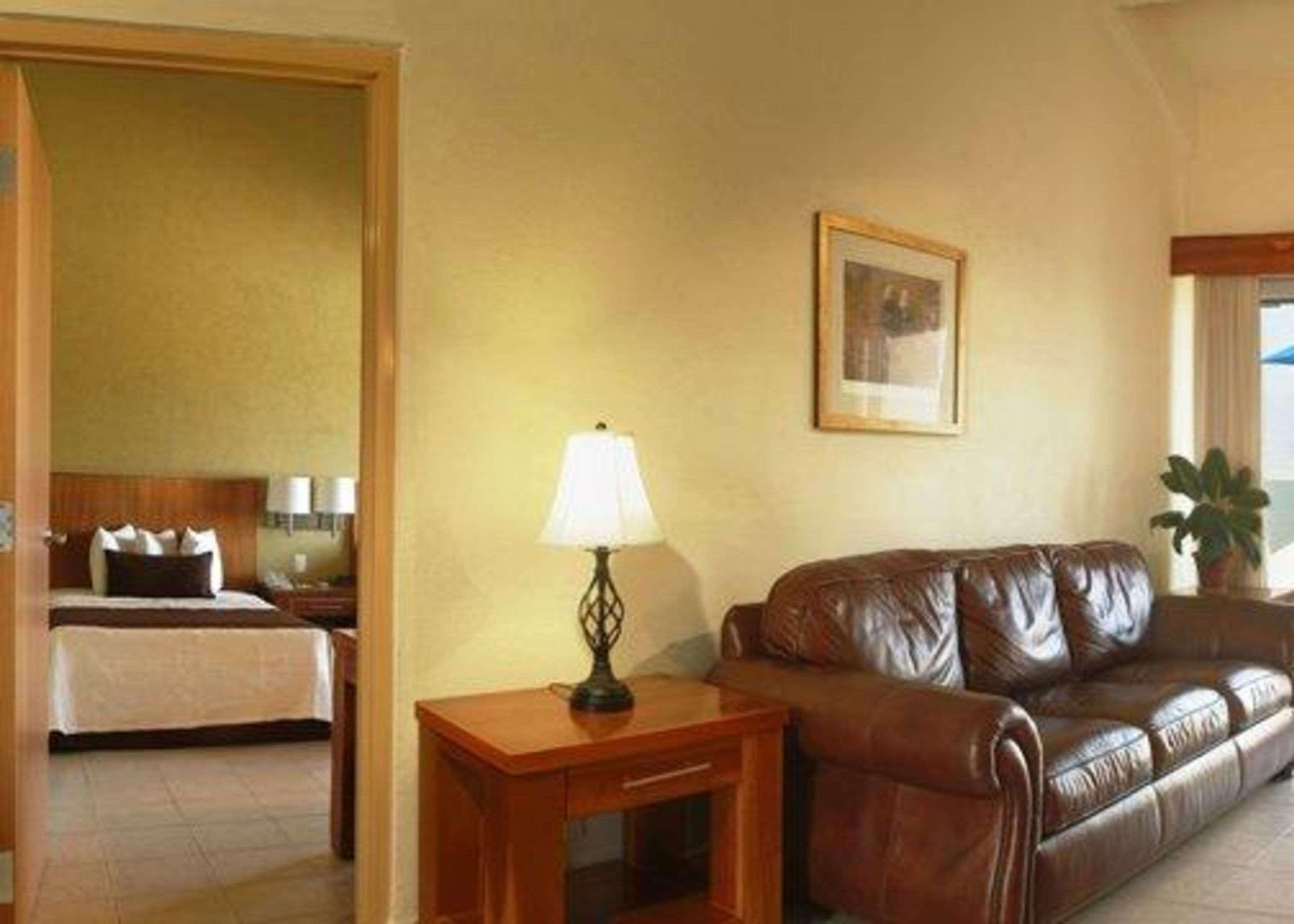 Inn Comfort Golfside & Marina 4*