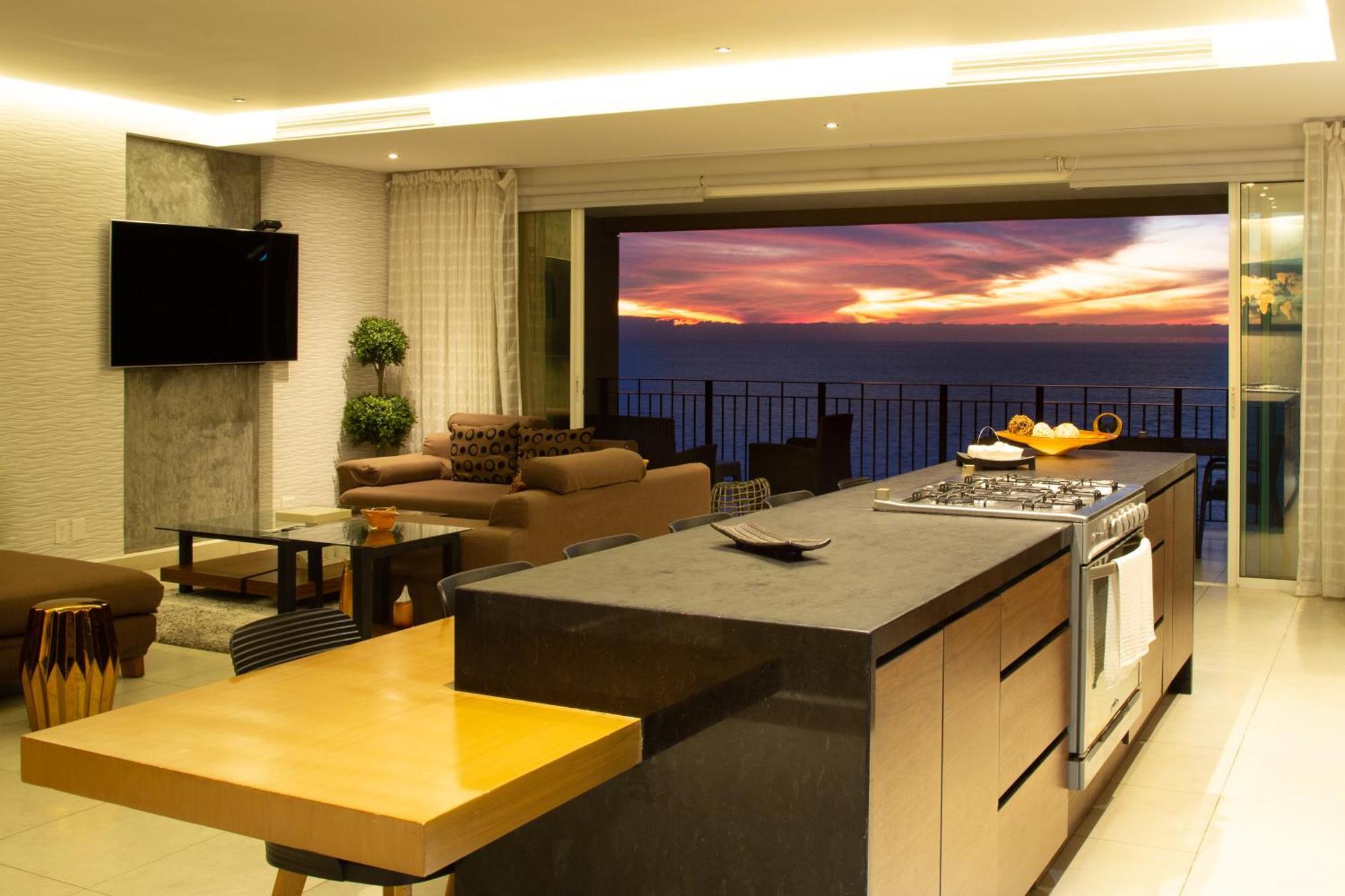 Gorgeous 15 Floor Grand Venetian Apartamento Puerto Vallarta
