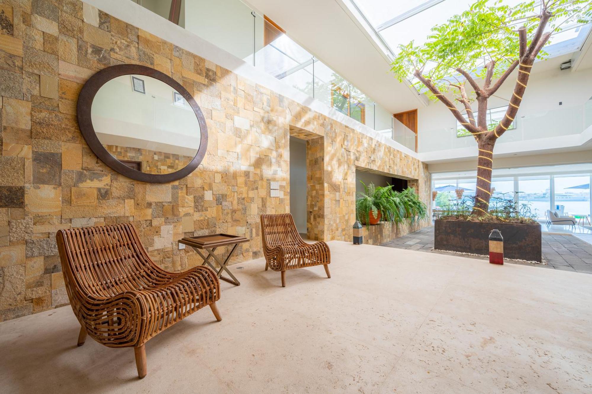 Capitalia - Tres Mares Residences & Marina Apartahotel *
