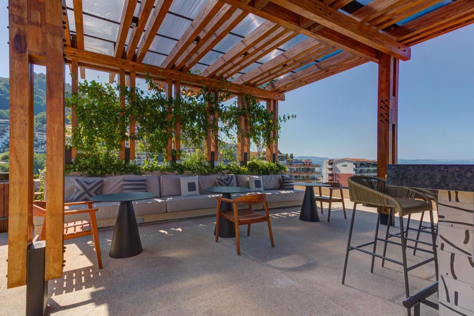 Sail View 105 Vallarta, Ocean View Apartamento *