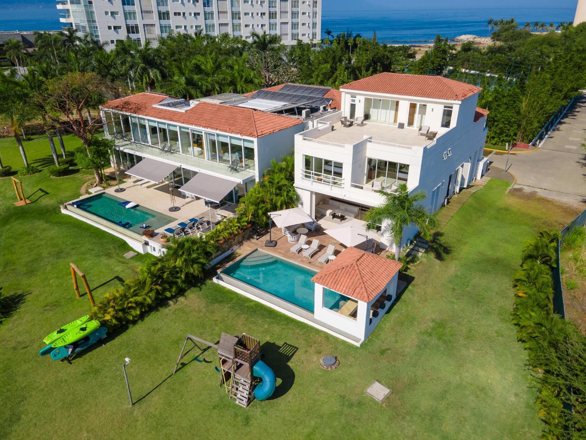 Apartahotel Capitalia - Tres Mares Residences & Marina *