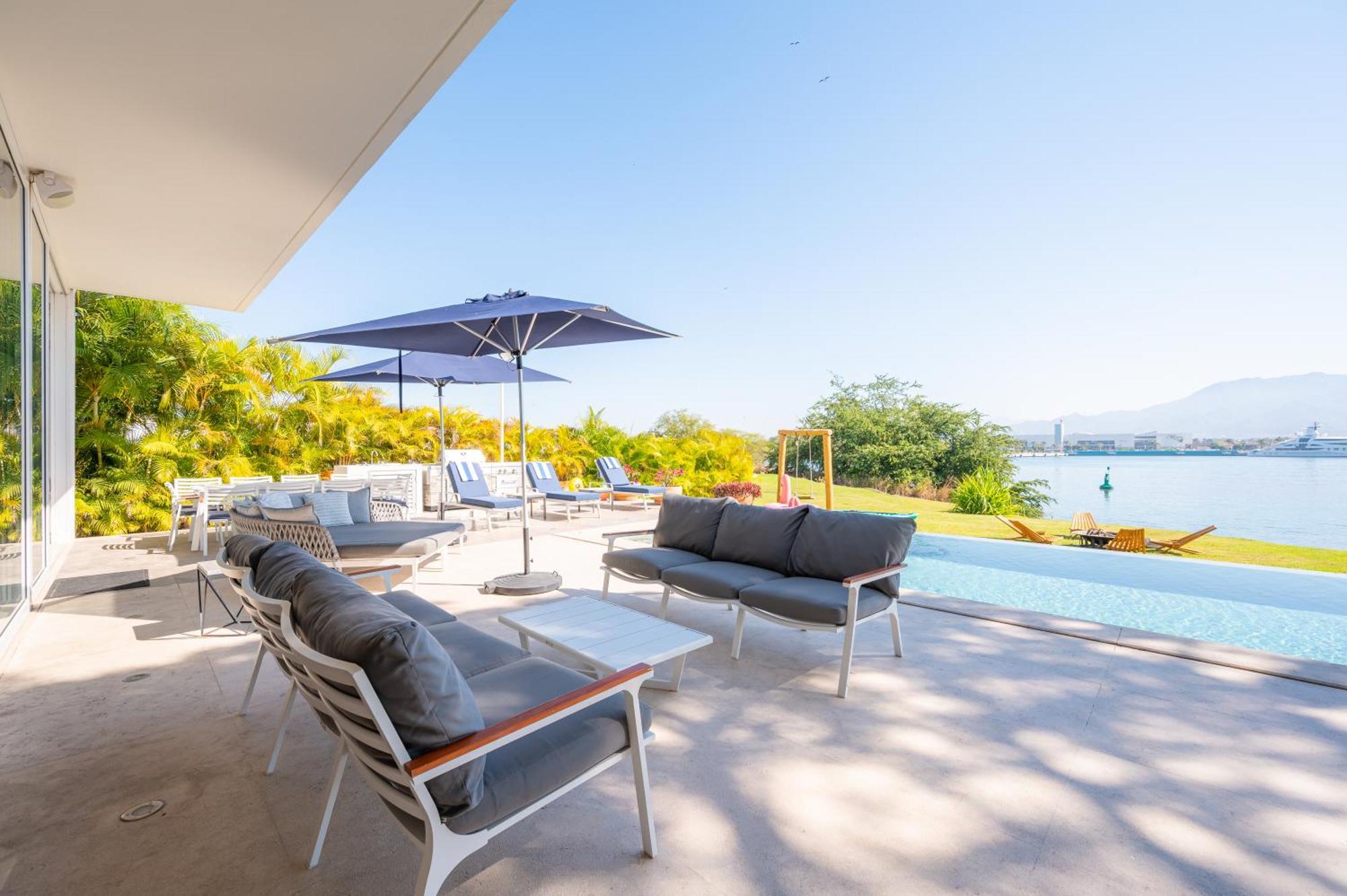 Apartahotel Capitalia - Tres Mares Residences & Marina *