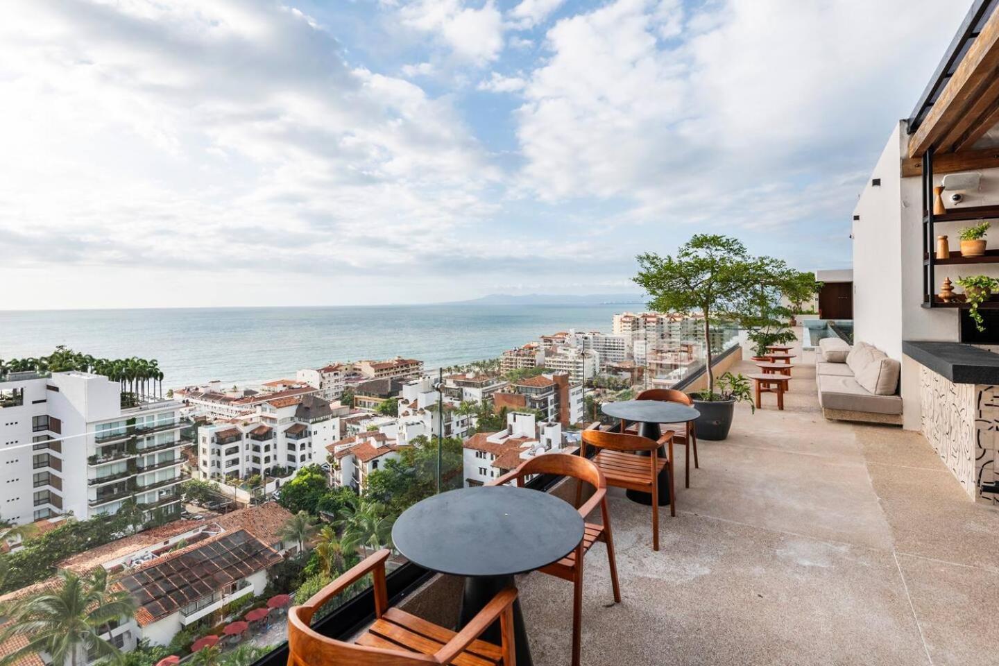 Sail View 105 Vallarta, Ocean View Apartamento