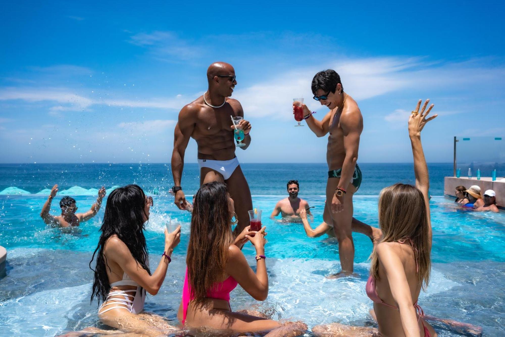 Almar Luxury Lgbt Experience By Mantamar Club (adults Only) 4*