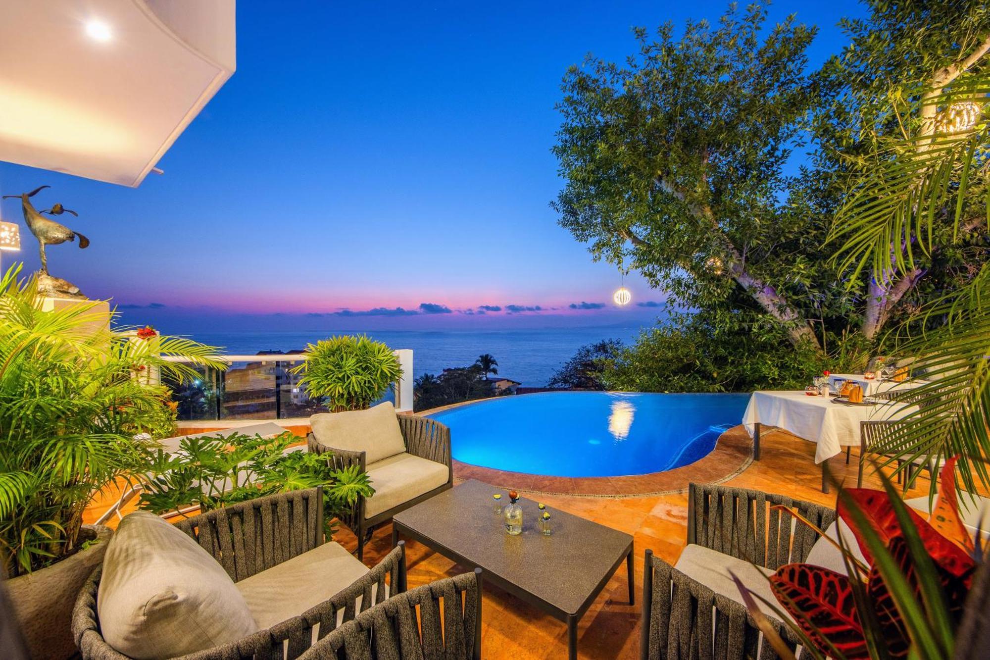 Divina Luxury Hotel 5*