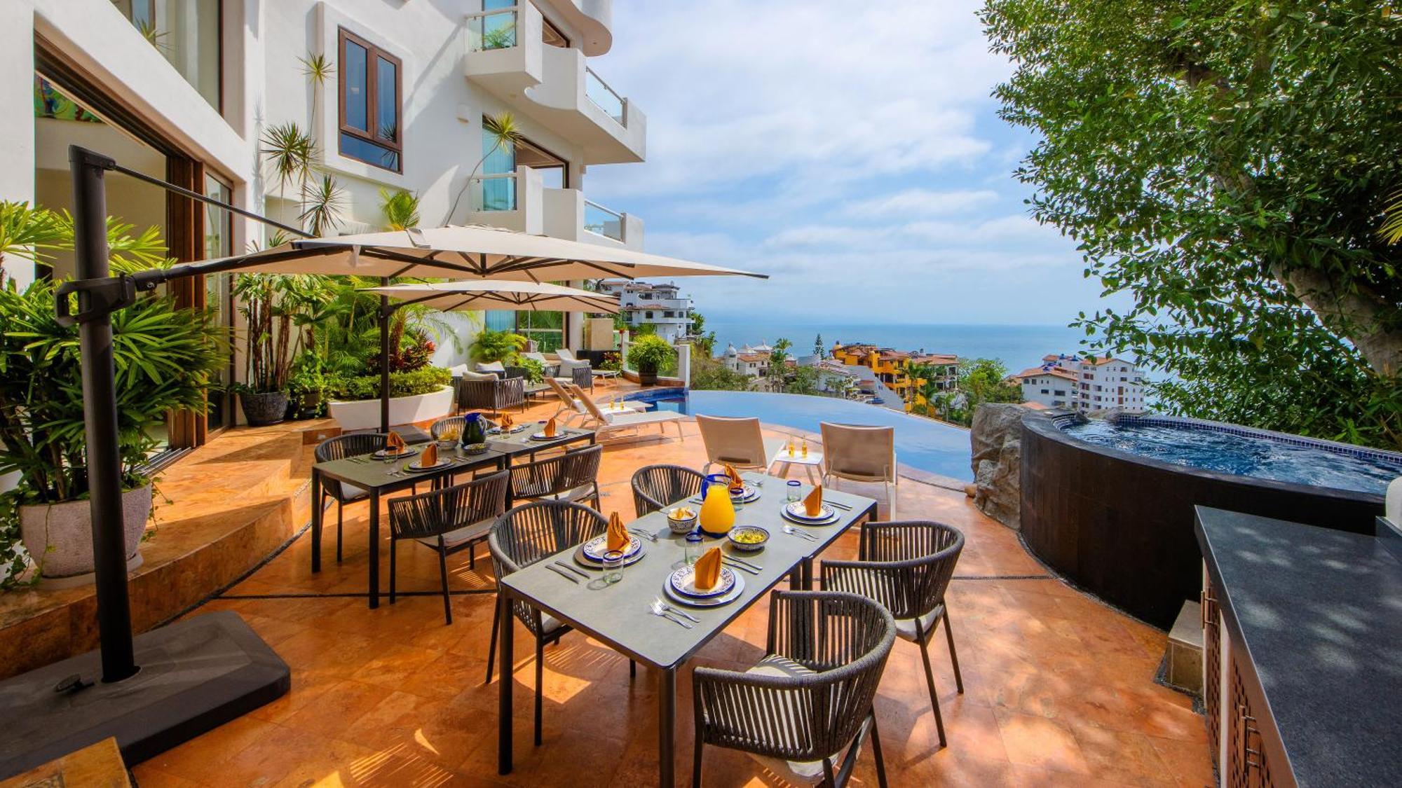 Hotel Divina Luxury Puerto Vallarta