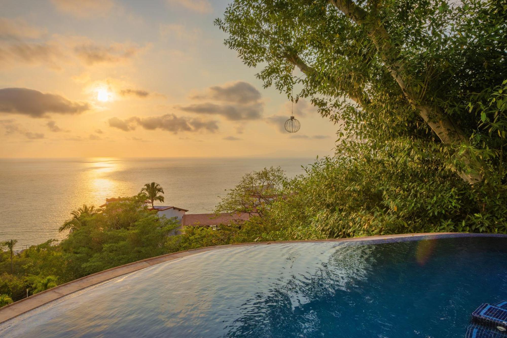 Divina Luxury Puerto Vallarta
