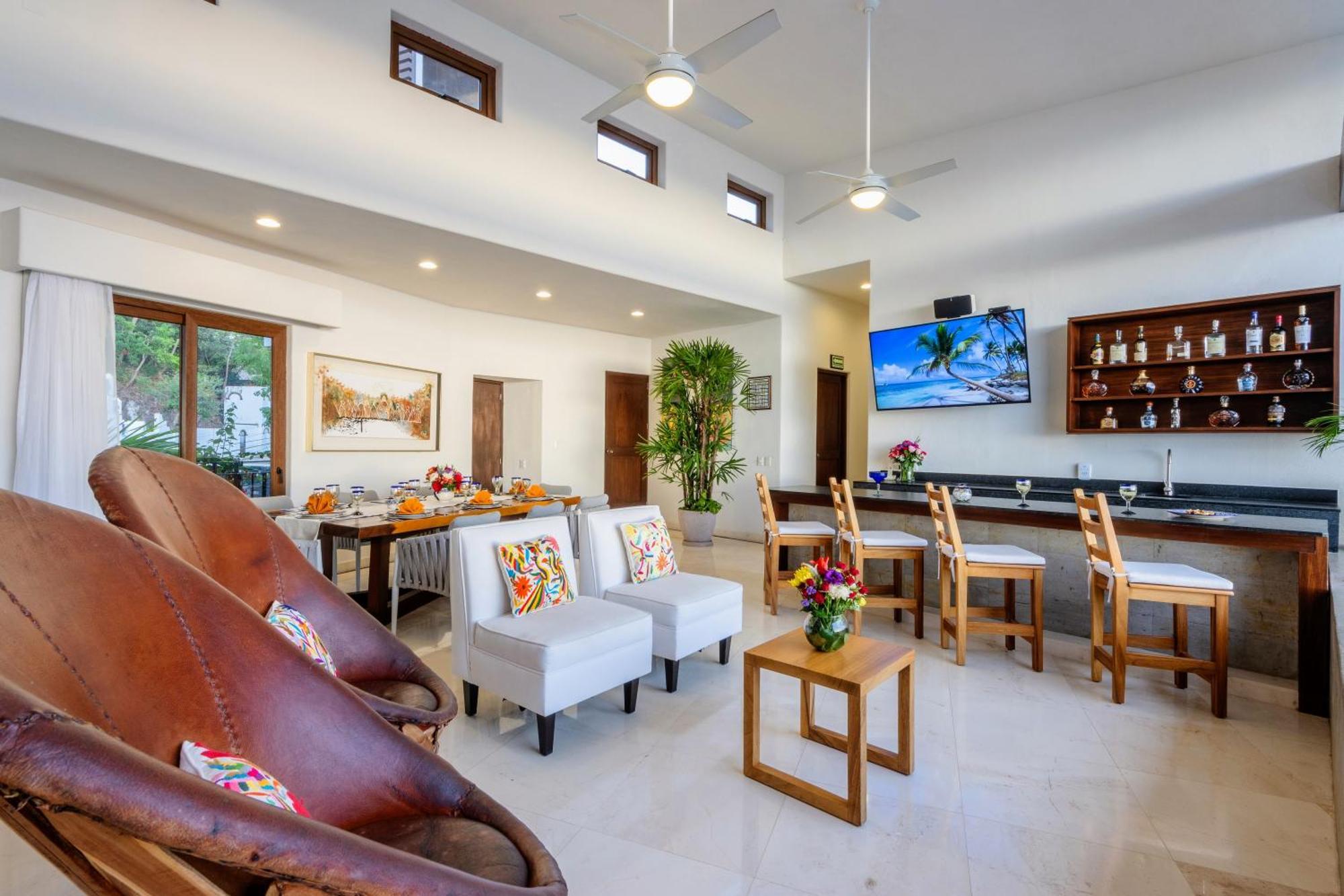 Divina Luxury Hotel 5*