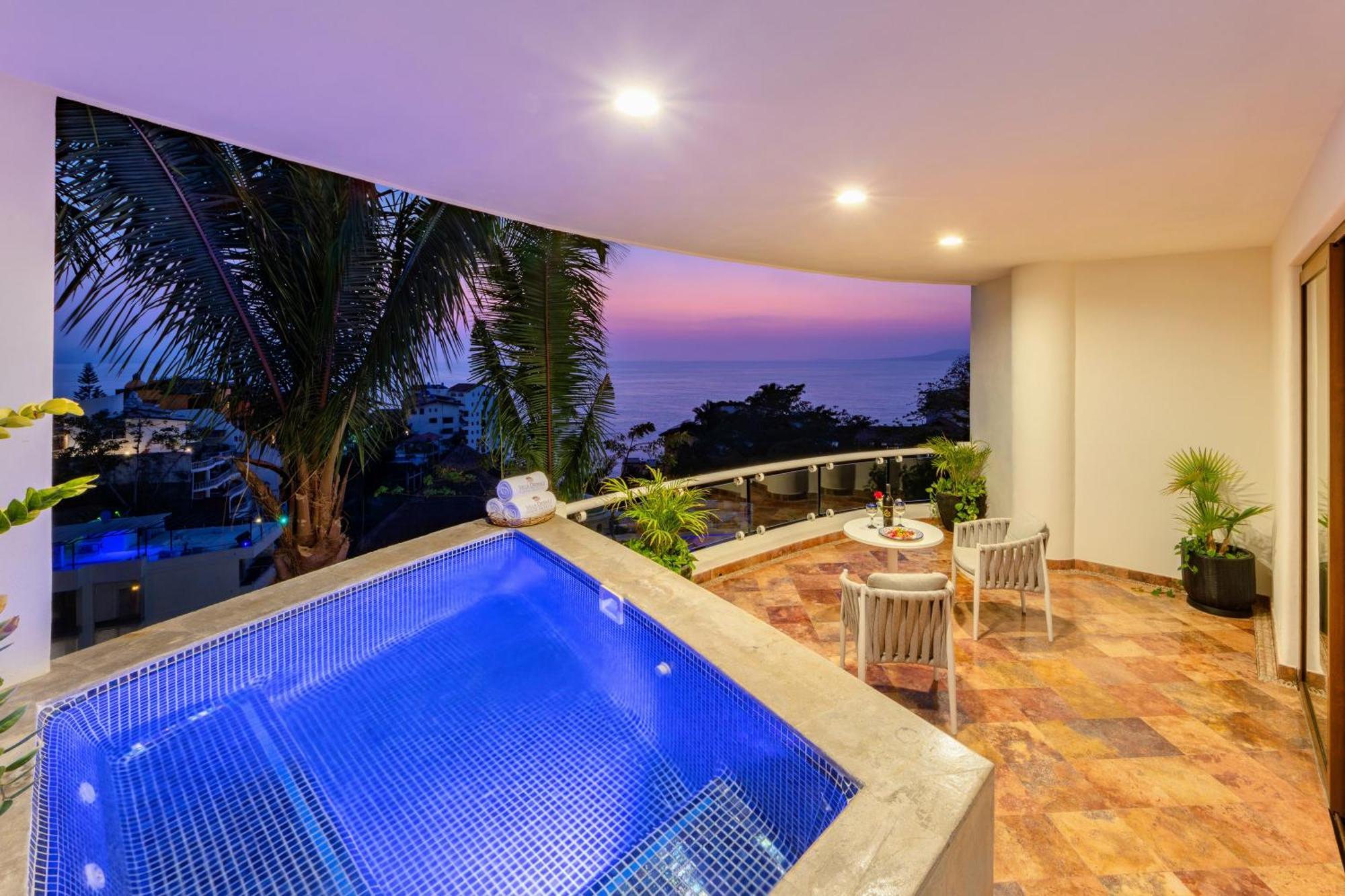 Divina Luxury 5*