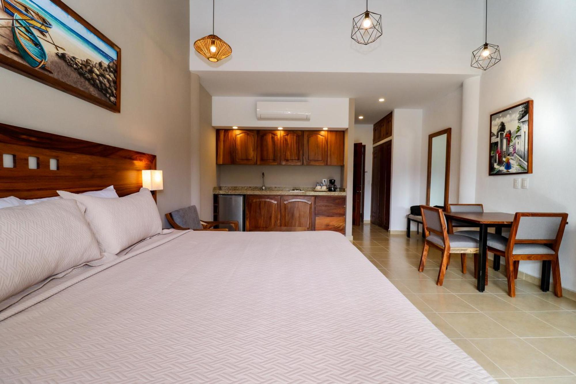 River Park Hotel