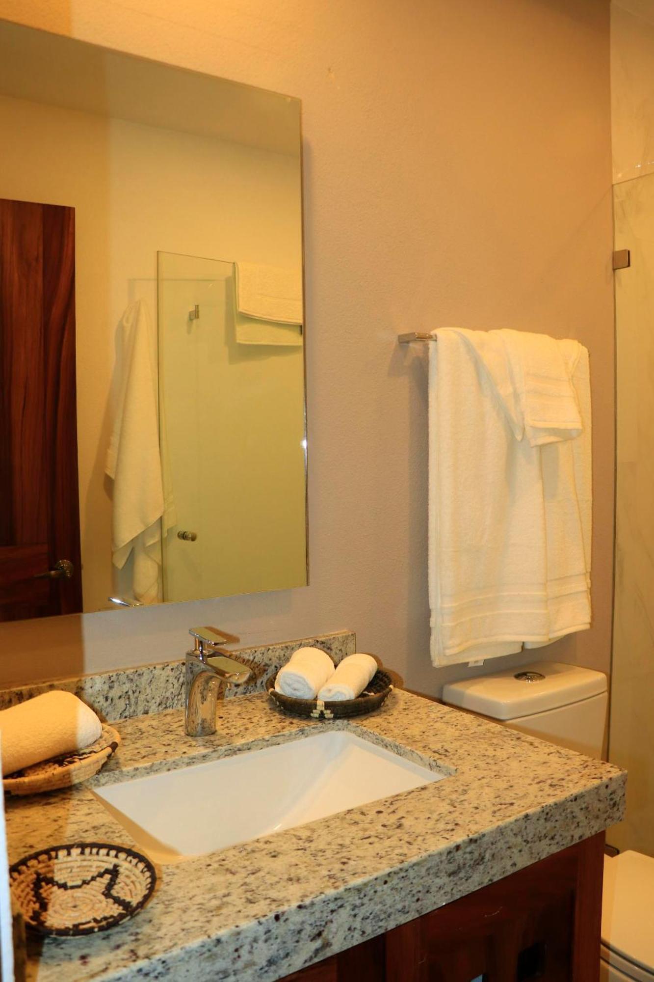 Hotel River Park