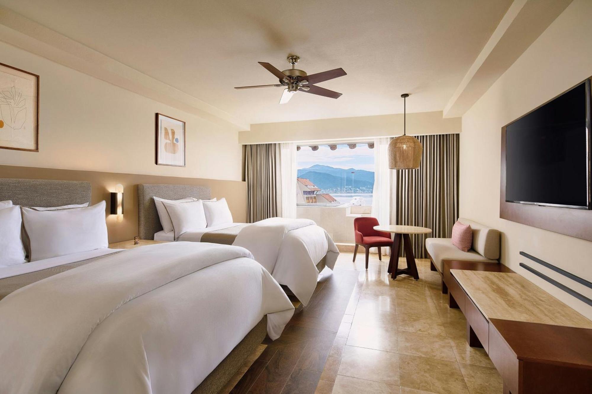 Westin & 5* Puerto Vallarta