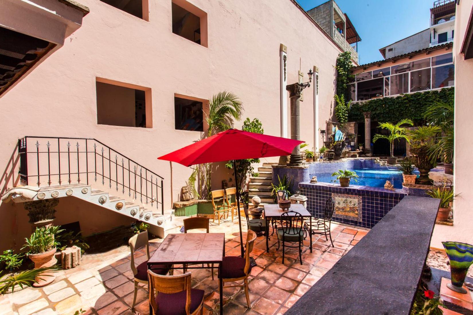 Garlands Del Rio Riverside Boutique Bed and breakfast 4*