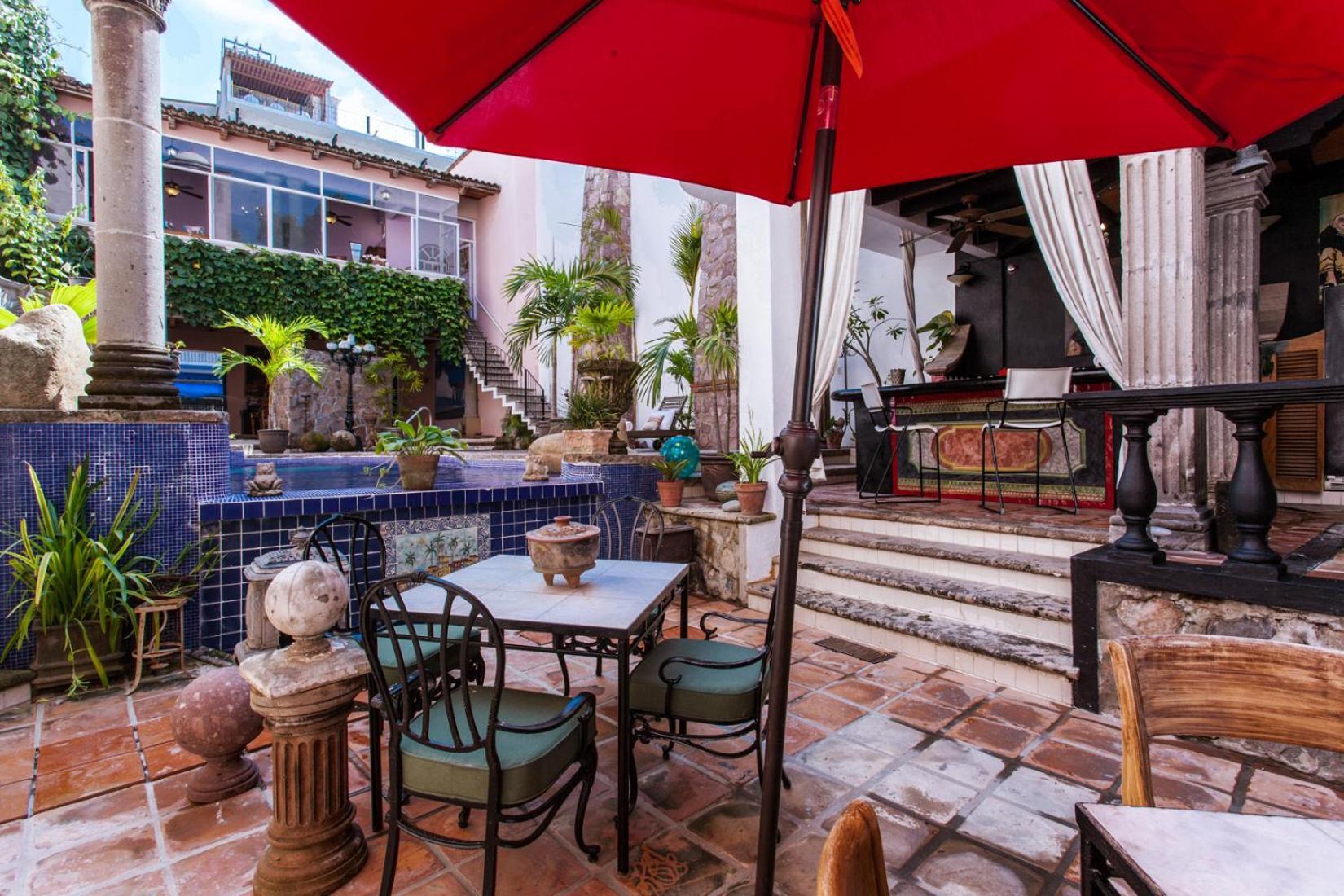 Garlands Del Rio Riverside Boutique Puerto Vallarta