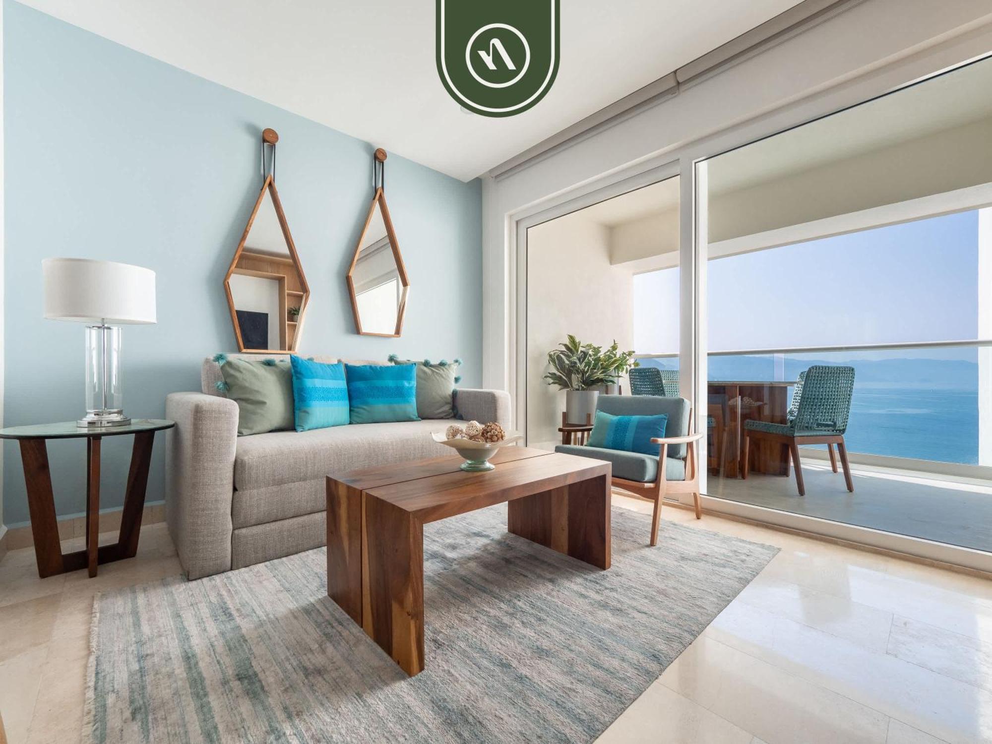 Amazing With Ocean View - King Bed Apartment
