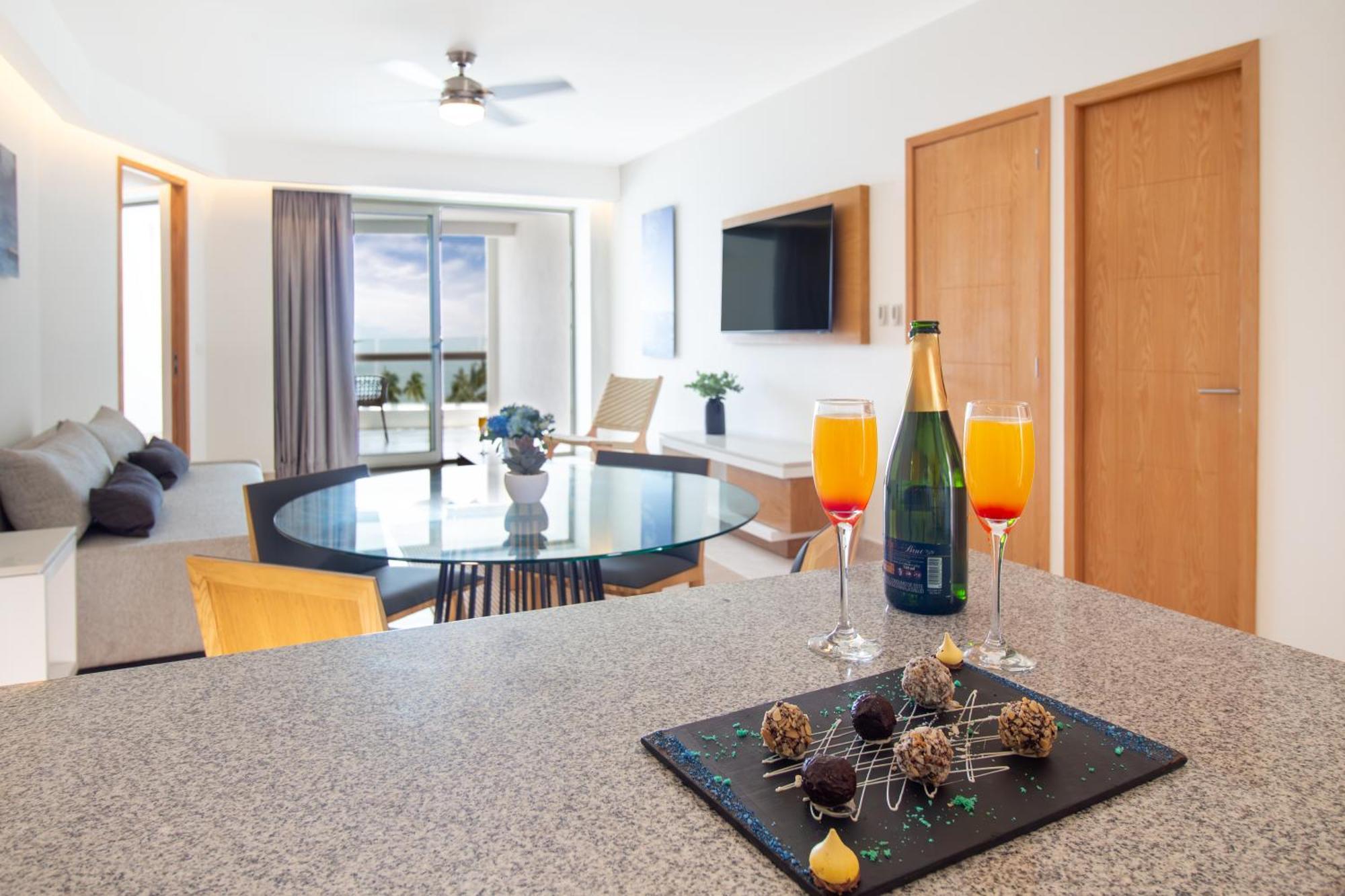 Resort Sunset Plaza 5*