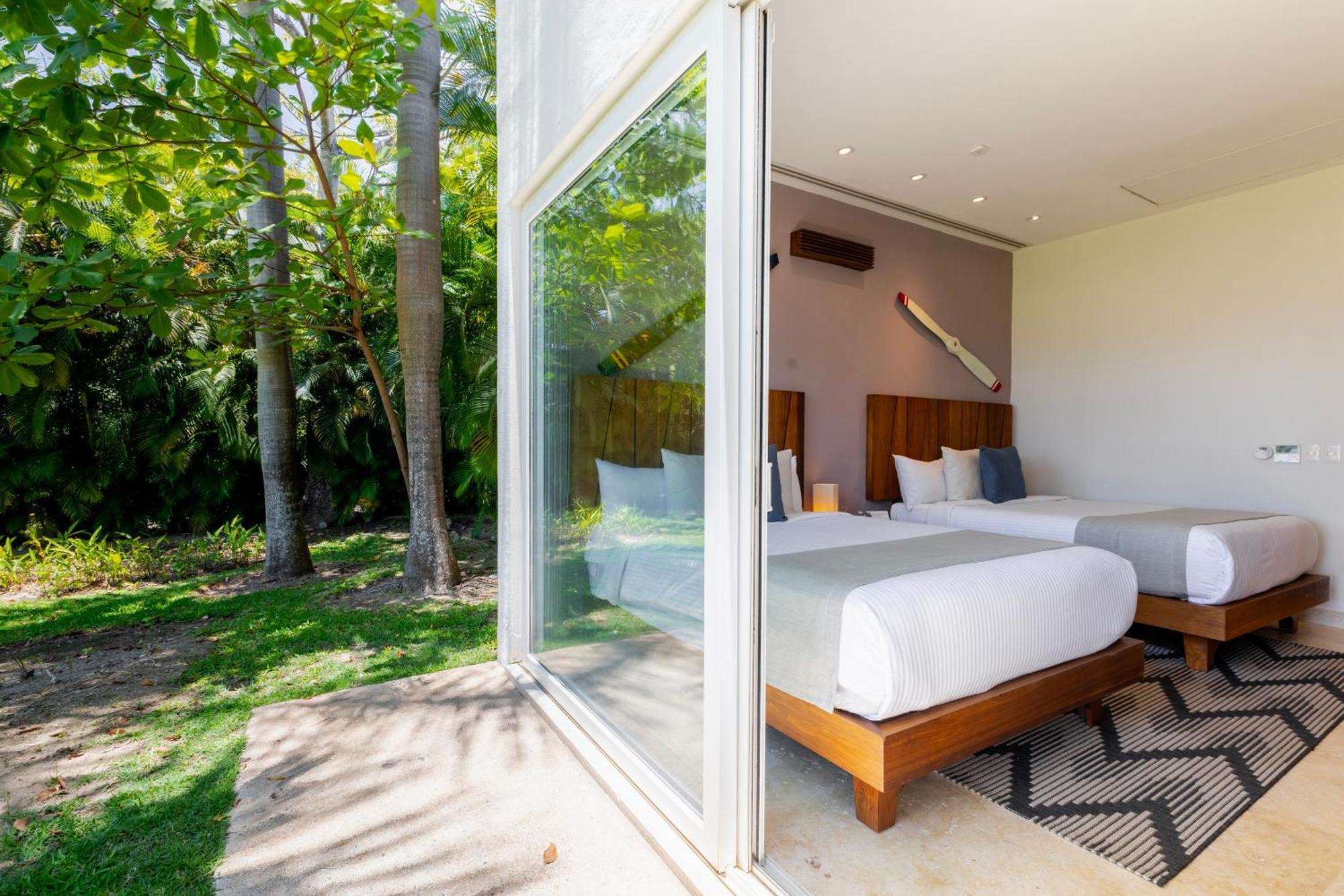 Aparthotel Capitalia Tres Mares Residences & Marina *