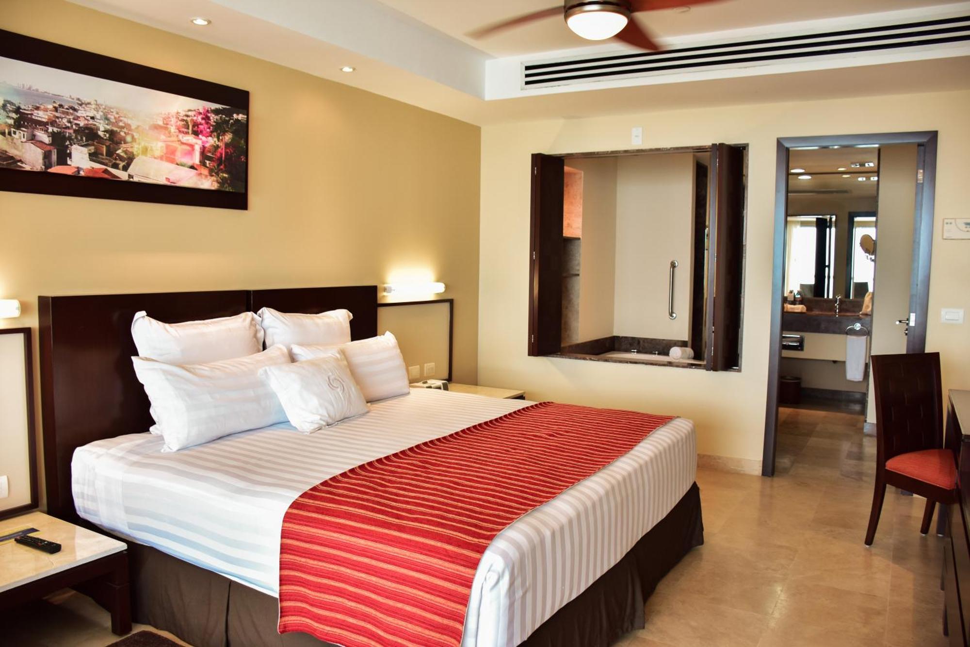 Resort Sunset Plaza 5*