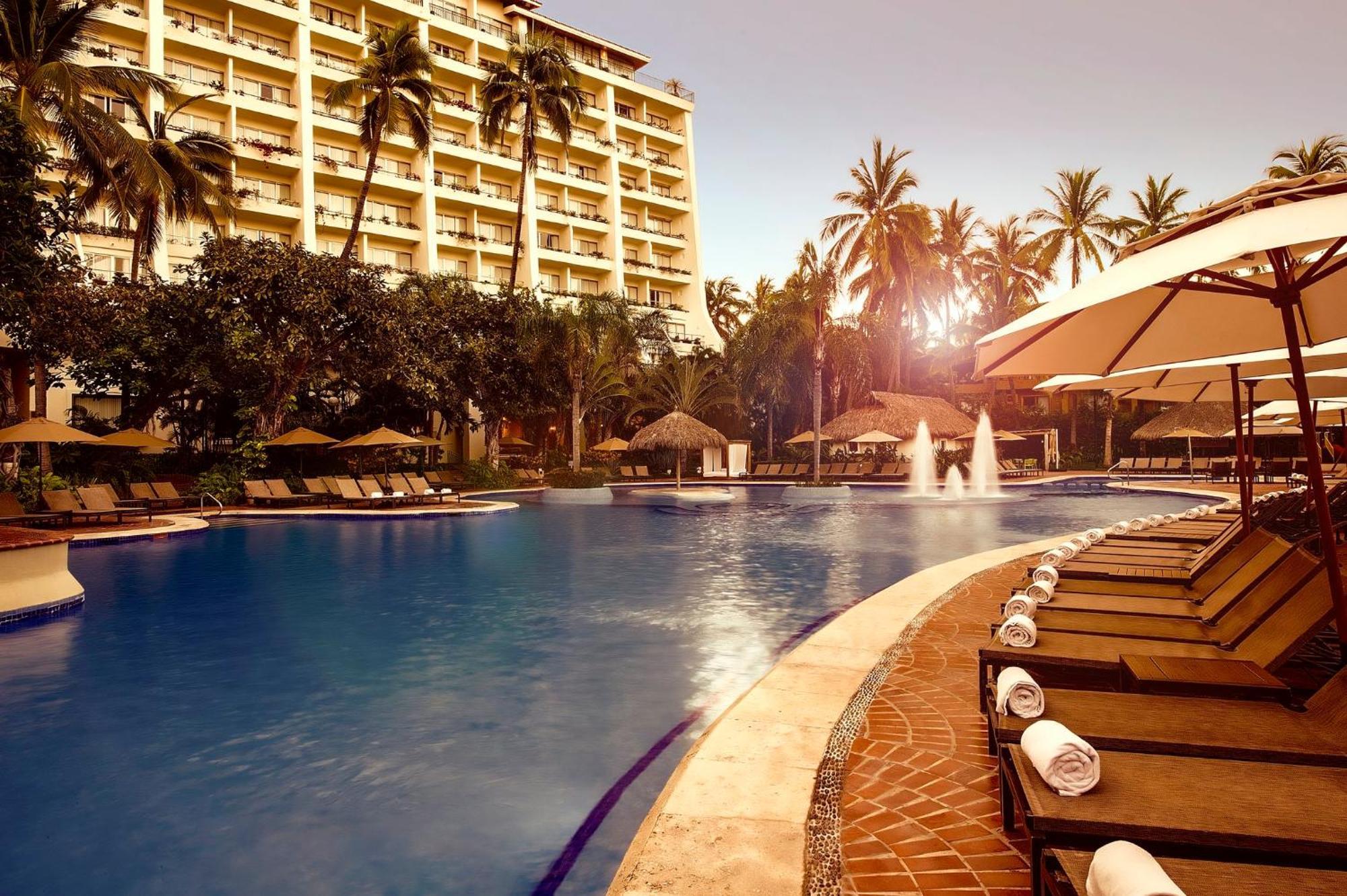 Fiesta Americana & 4* Puerto Vallarta