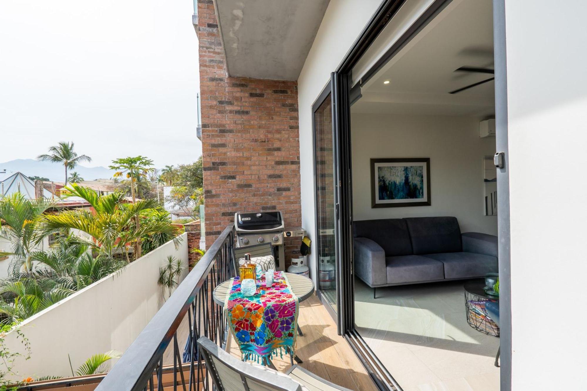 3 Adults Or 2 Adults 2 Kids 1 Block From Ocean Apartamento