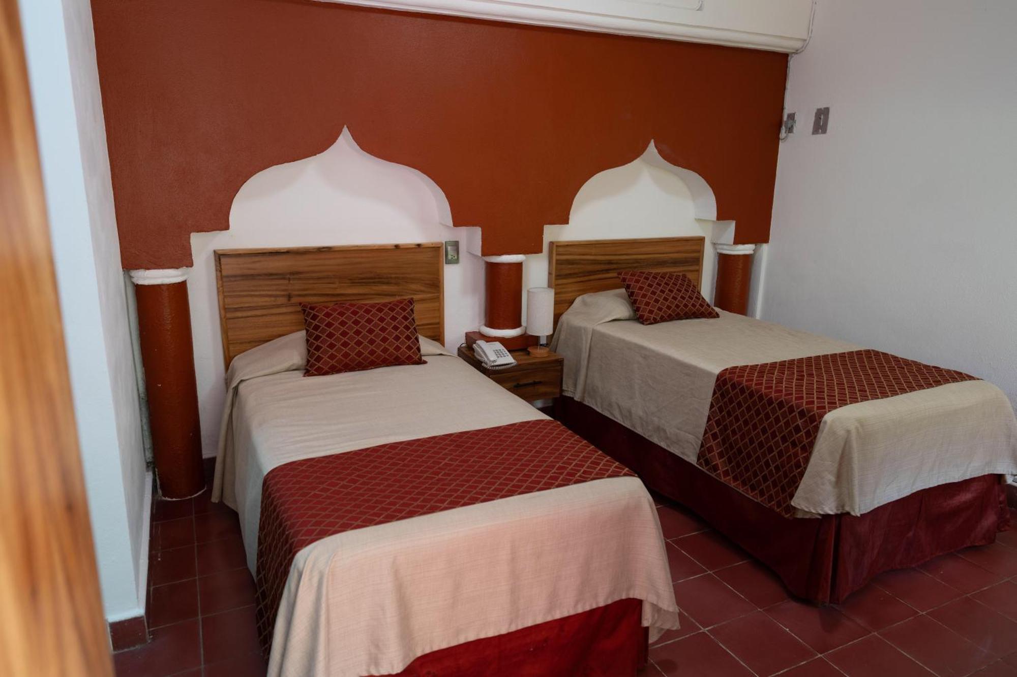 Hotel Encino Malecón Centro Puerto Vallarta