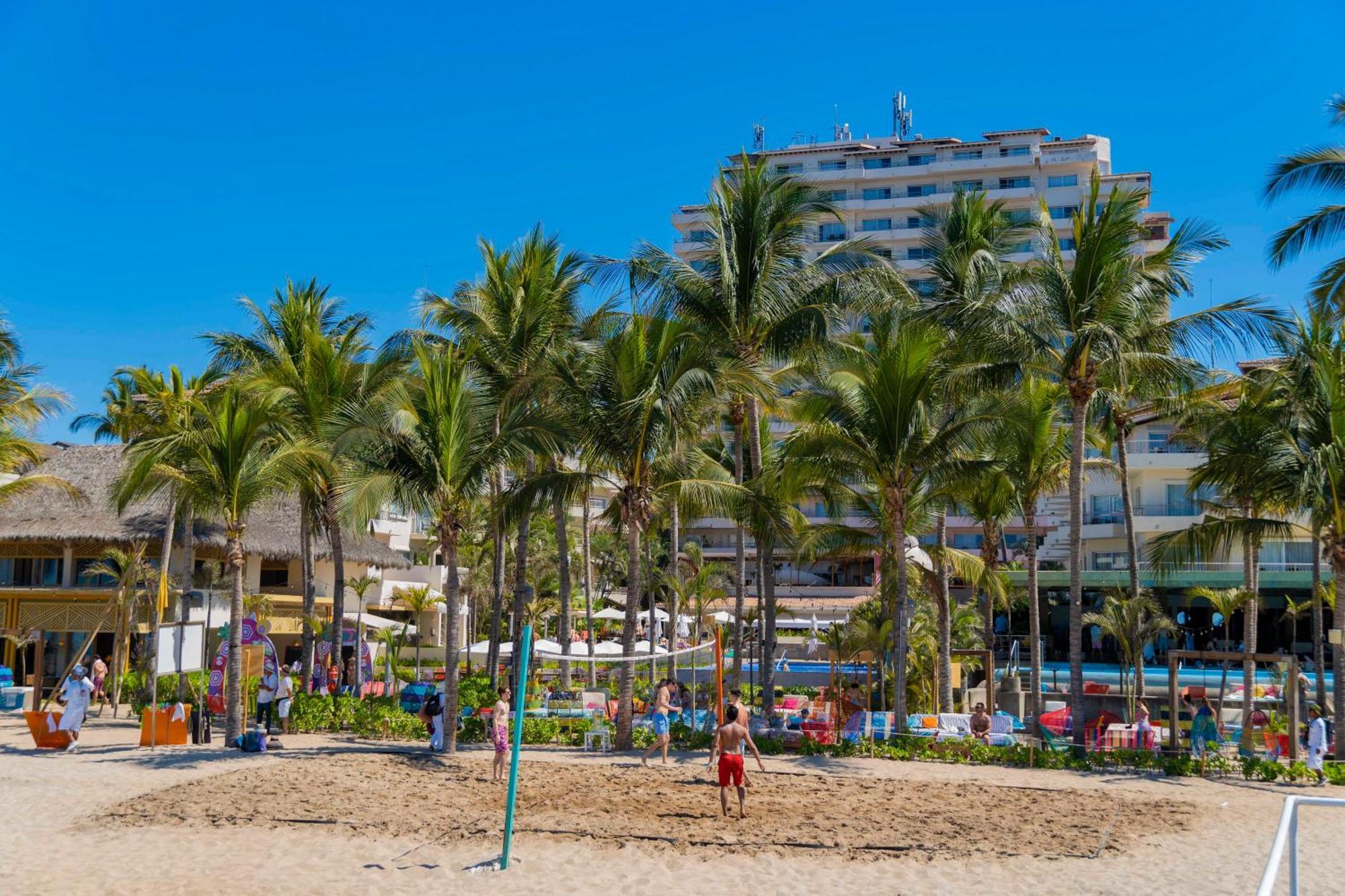 Friendly Fun Vallarta Different Experiences Resort 5*