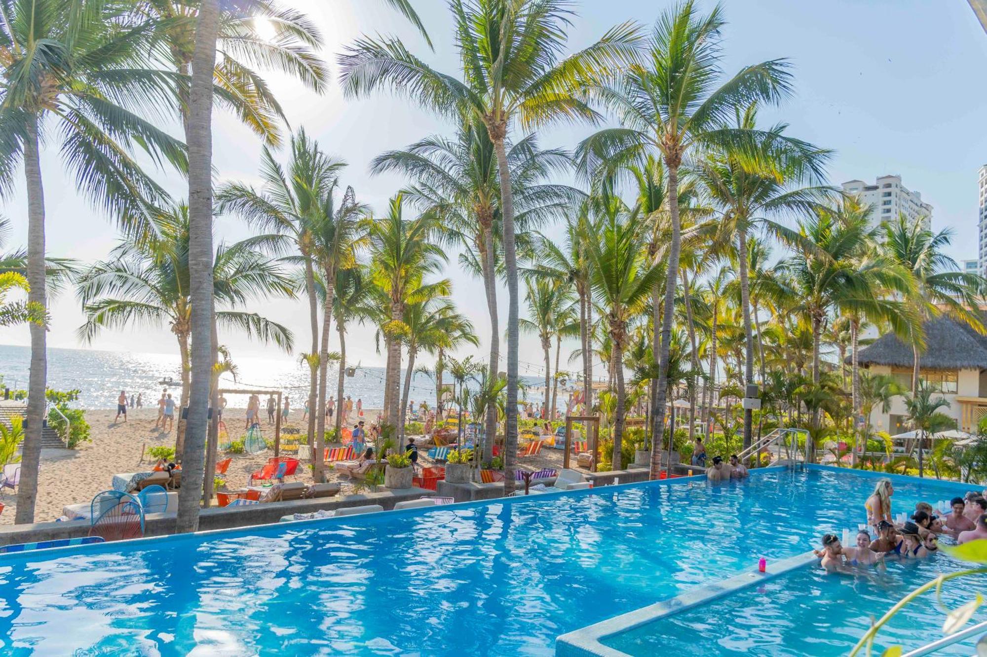 Resort Friendly Fun Vallarta Different Experiences Puerto Vallarta
