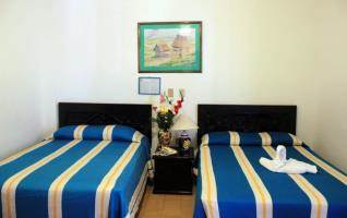 Hotel Encino Malecon Centro 3*