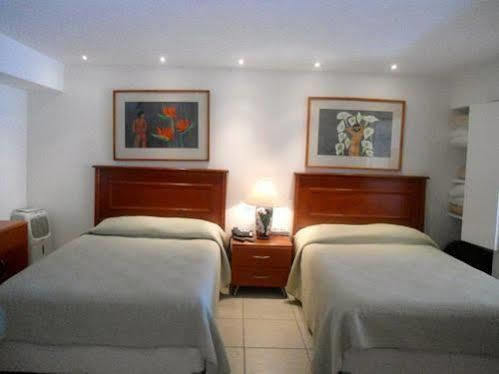 Pacific View Vallarta 633 Hotel 3*