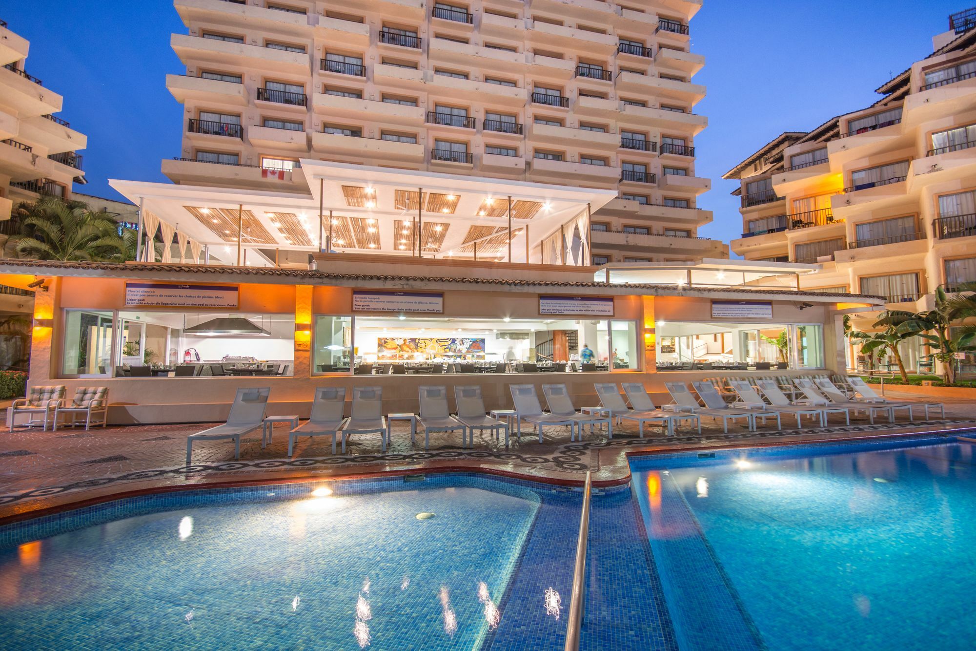 Hotel Friendly Vallarta Familiar