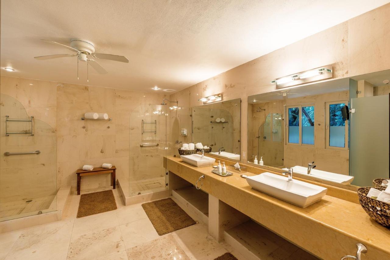Residences By Grand Miramar 4*