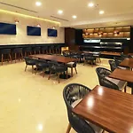 Holiday Inn&Suites - Puerto Vallarta Marina&Golf, an IHG Hotel