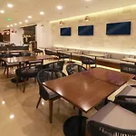 Holiday Inn&Suites - Puerto Vallarta Marina&Golf, an IHG Hotel
