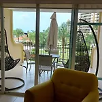 Paradise Apartment, Private Beach Condo Bay View Grand