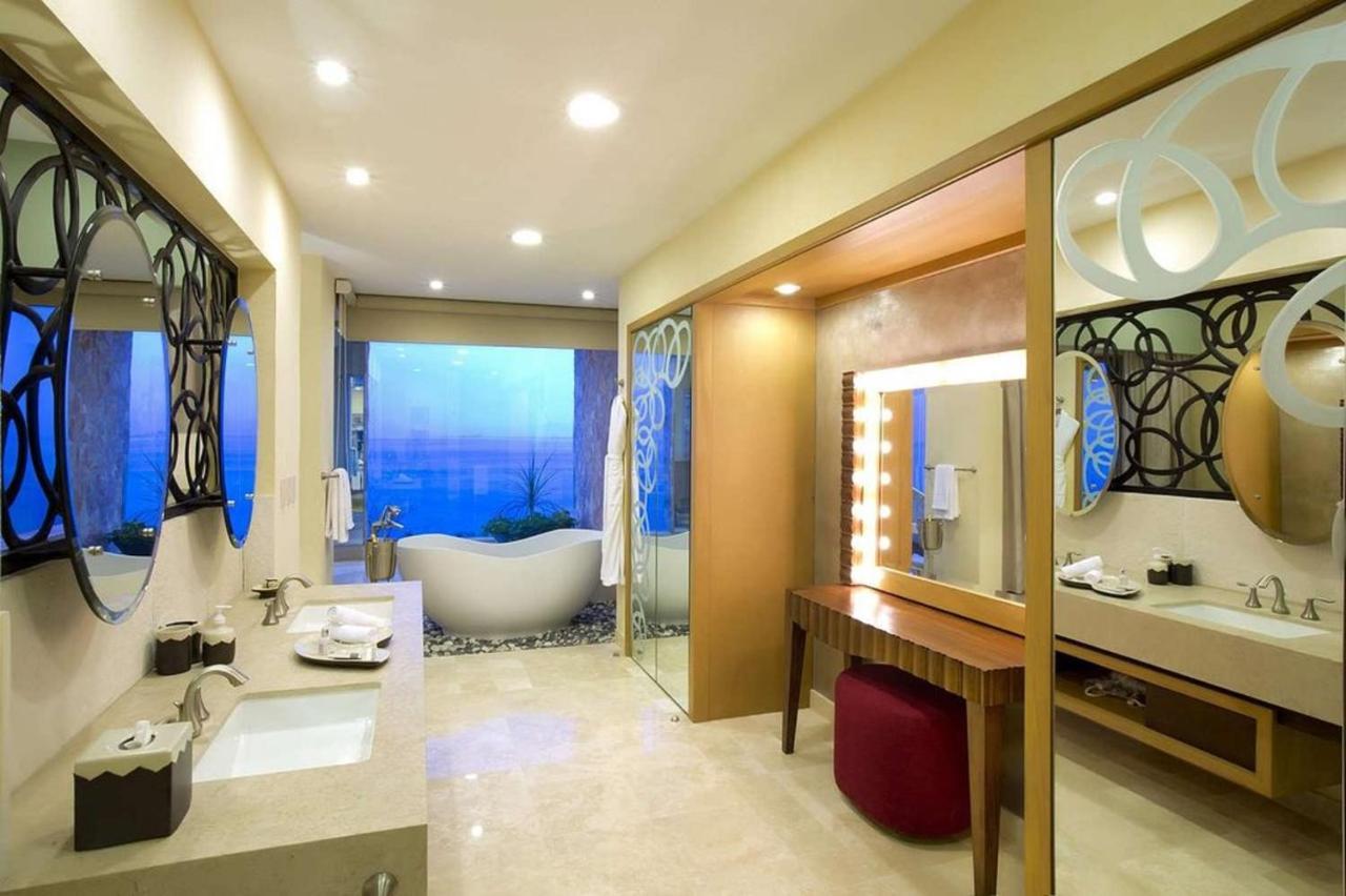 At Garza Blanca Preserve Resort&spa Hotel Puerto Vallarta