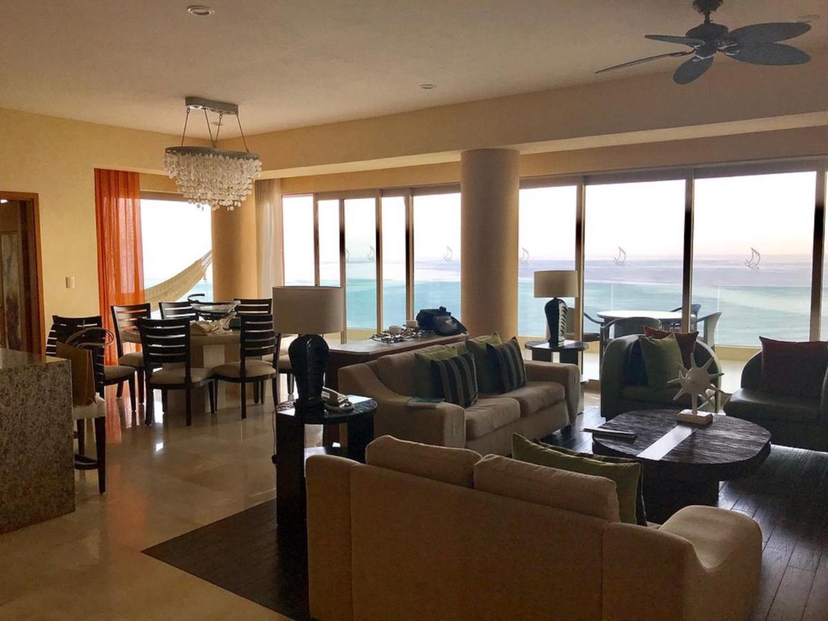 At Garza Blanca Preserve Resort&spa