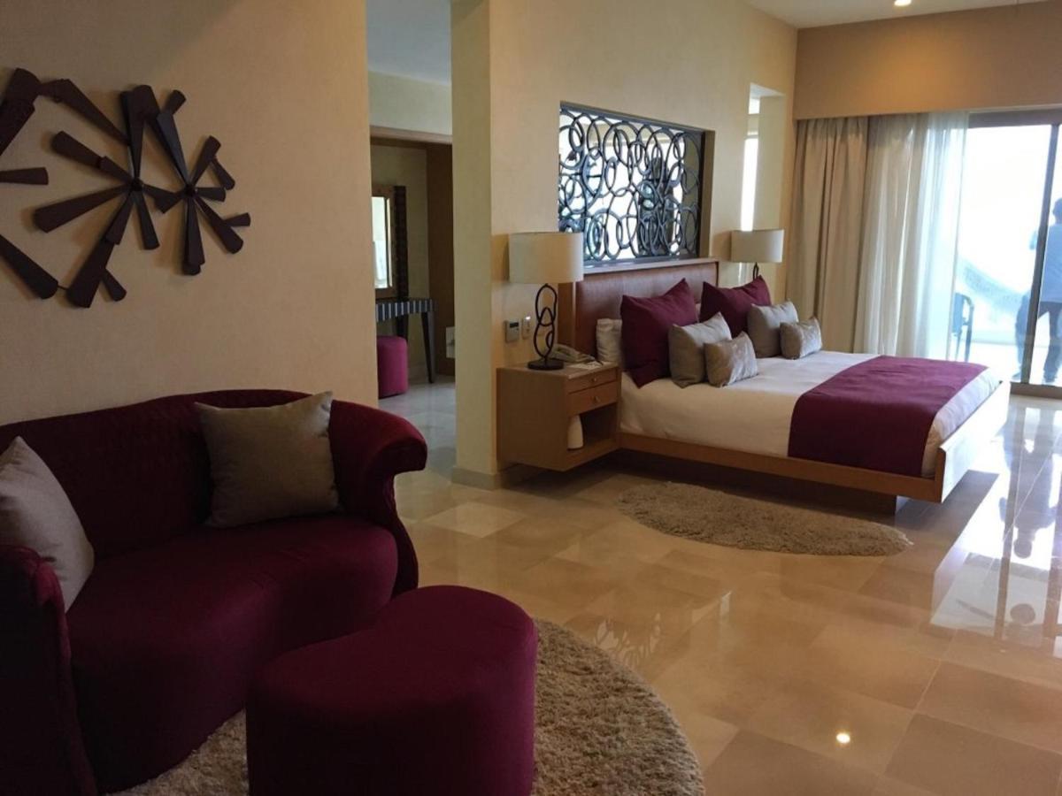 At Garza Blanca Preserve Resort&spa
