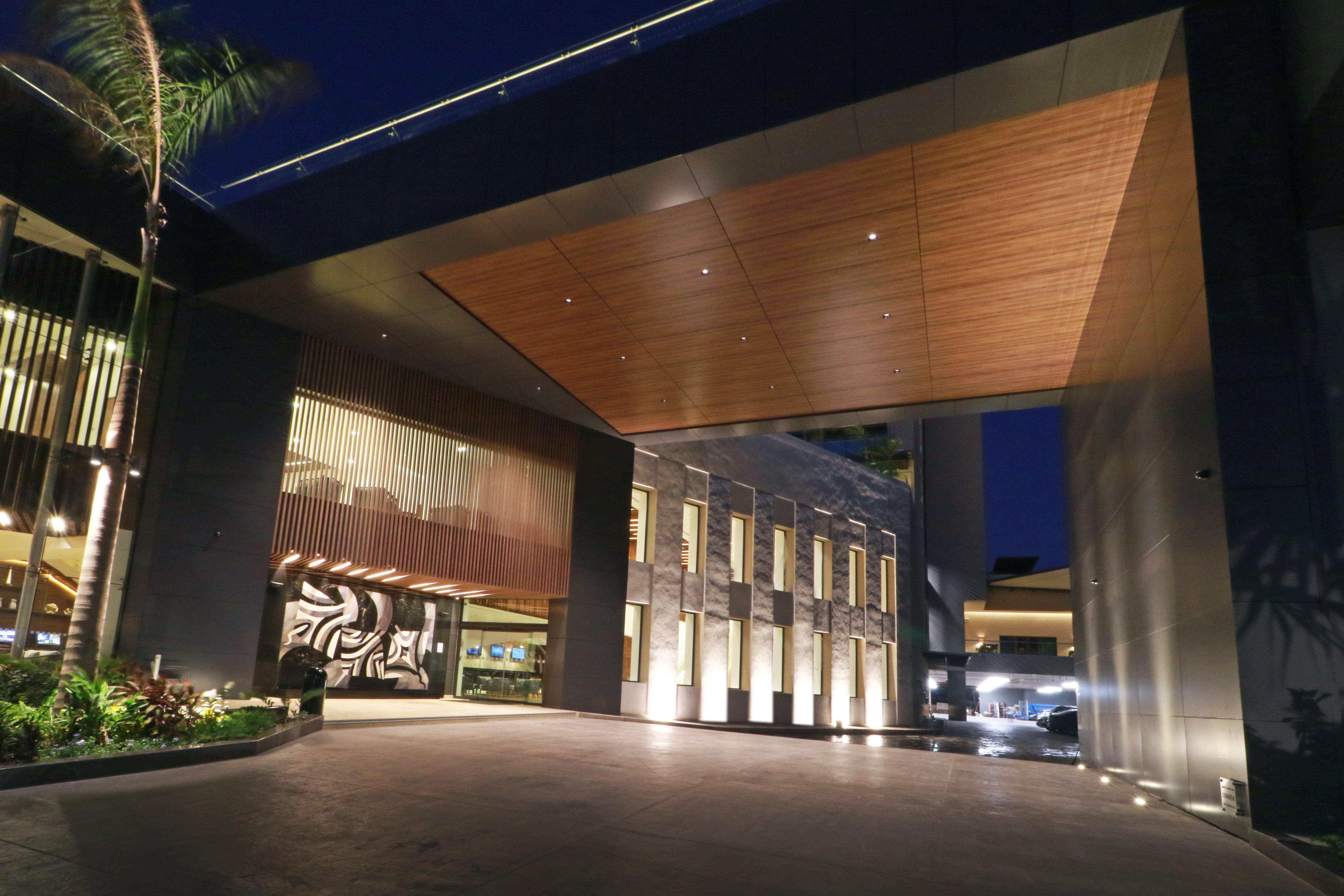 Inn&suites - Marina&golf, An Ihg Hotel Puerto Vallarta