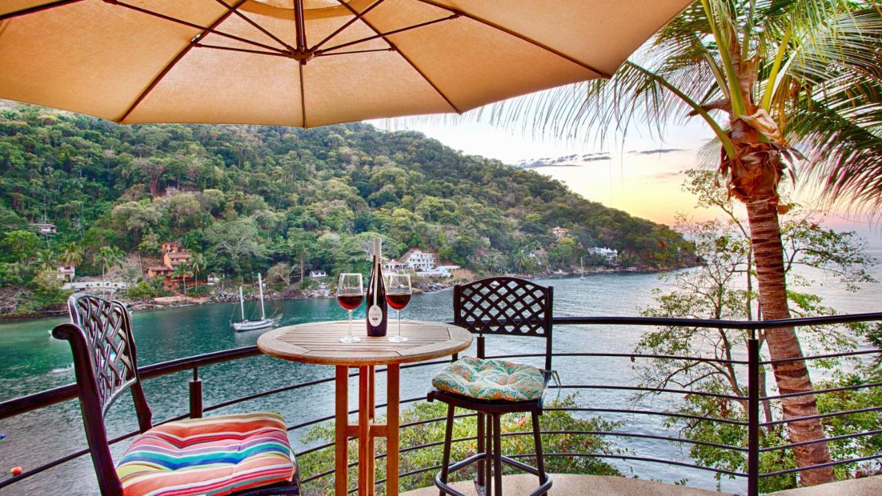 Luna With Two King Size Beds, With Walk Out Terrace Overlooking The Puerto Vallarta