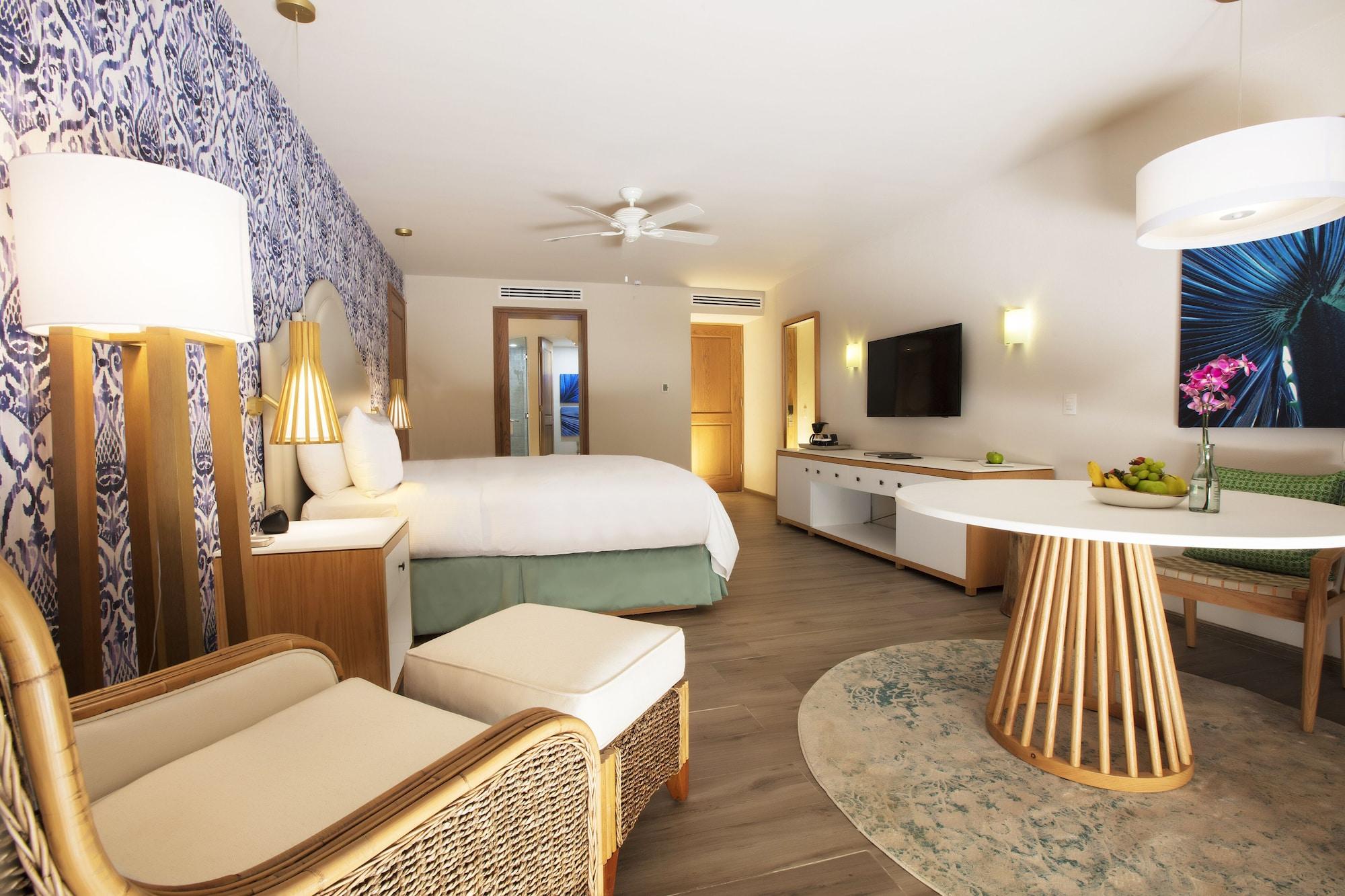 Krystal Grand Puerto Vallarta
