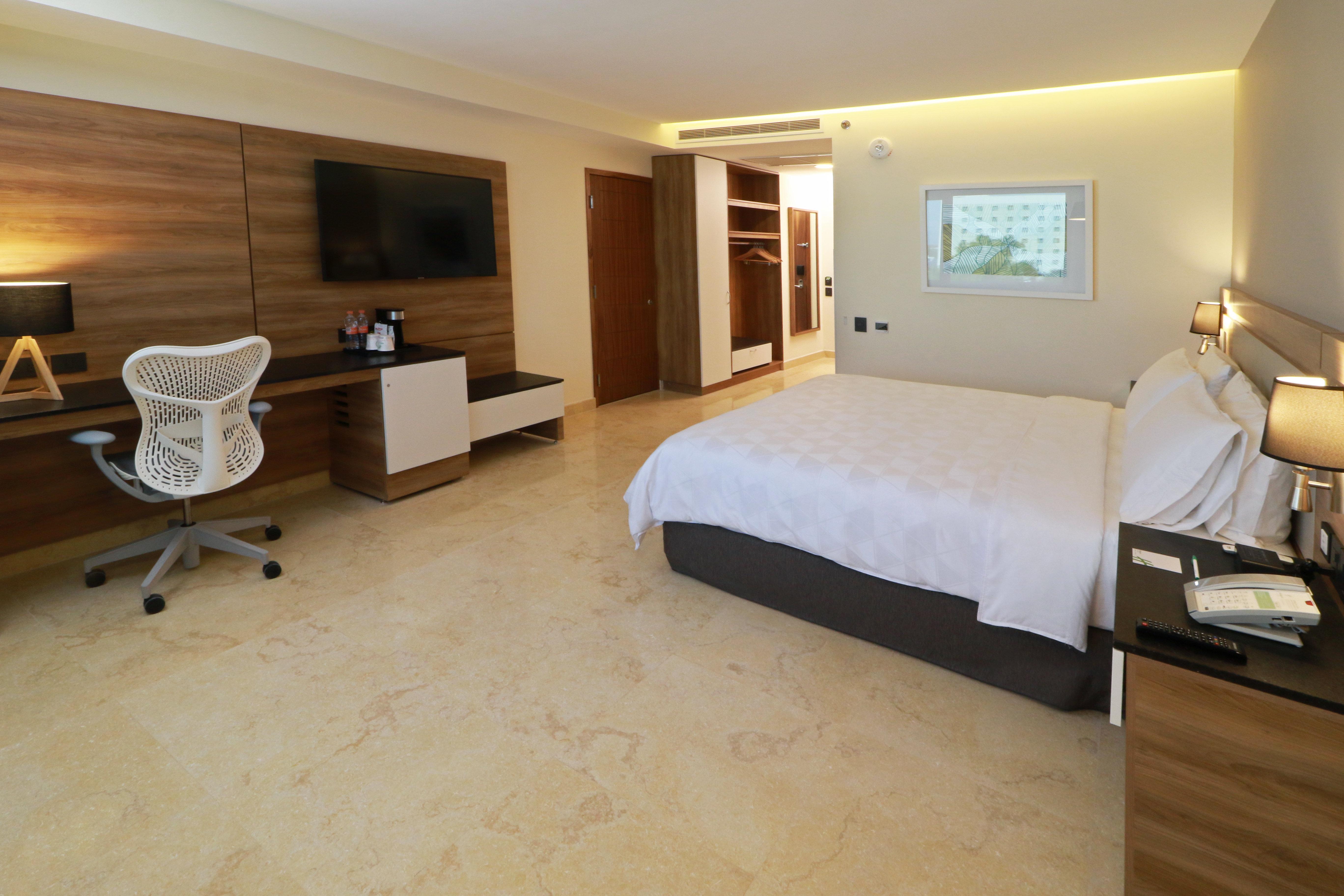 Hotel Inn&suites - Marina&golf, An Ihg