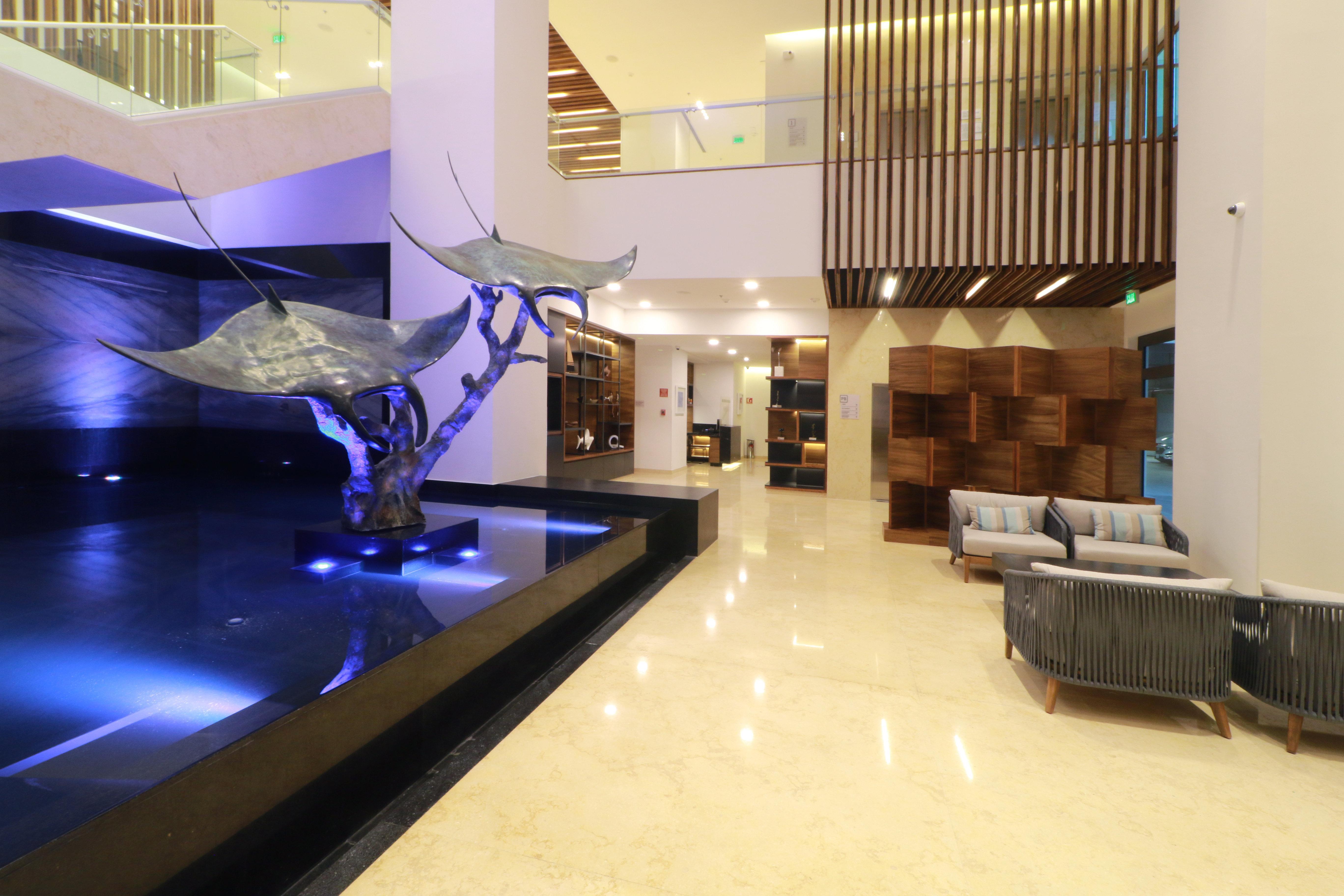 Hotel Inn&suites - Marina&golf, An Ihg Puerto Vallarta