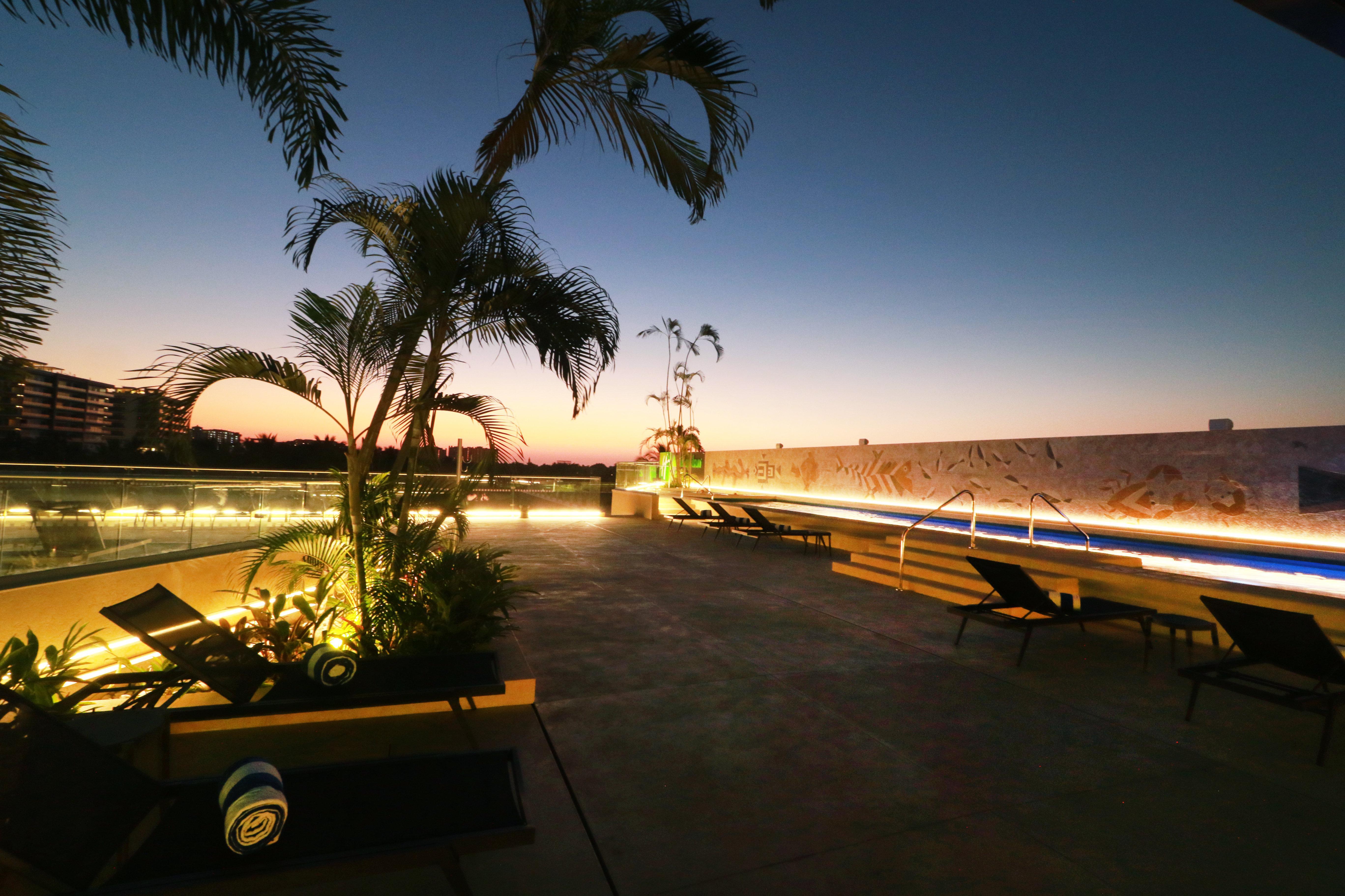 Hotel Inn&suites - Marina&golf, An Ihg Puerto Vallarta