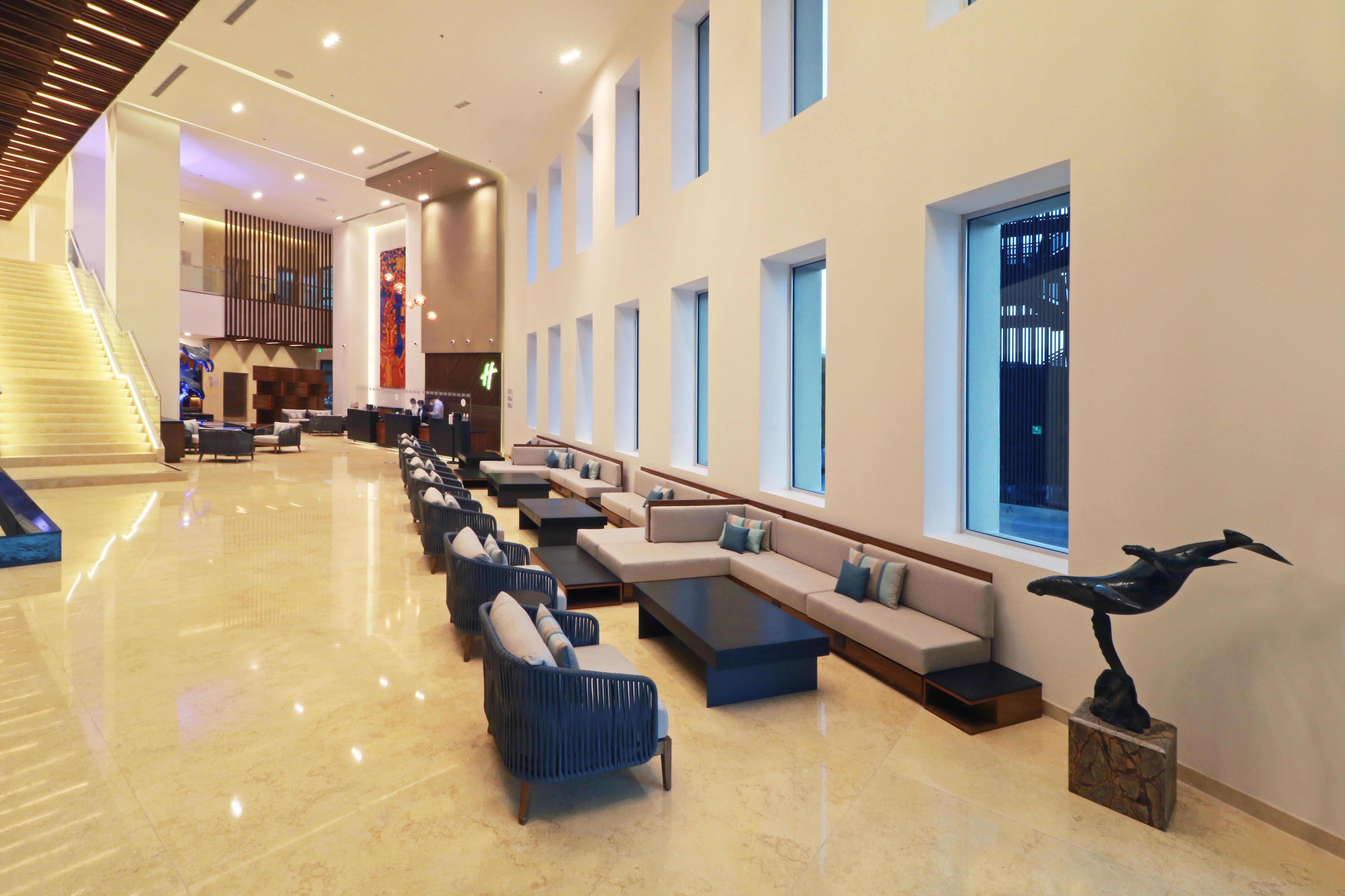 Hotel Inn&suites - Marina&golf, An Ihg Puerto Vallarta